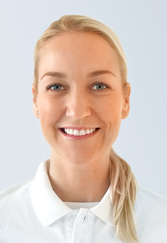 Oberärztin

<div class="more" markdown="1">
**Dr. Christina Bockelmann-Poppendieck**  
Oberärztin

#### Facharzttitel
- Fachärztin für Orthopädie und Unfallchirurgie

#### Spezialisierung
- Gelenkerhaltende, arthroskopische Operationen am Knie, Schulter und Sprunggelenk
- Gelenkerhaltende, kombiniert-offene Operationen des Kniegelenkes bei z.B. Achsdeformitäten, Bandinstabiliäten oder Kniescheibenverrenkungen

#### Mitgliedschaften
- DKG - Deutsche Kniegesellschaft
- AGA – Gesellschaft für Arthroskopie und Gelenkchirurgie 

#### Zertifikate:
- Zertifizierte Kniechirurgin der DKG
- AGA Certified Surgeon

In der Roland-Klinik tätig seit: 2024
</div>